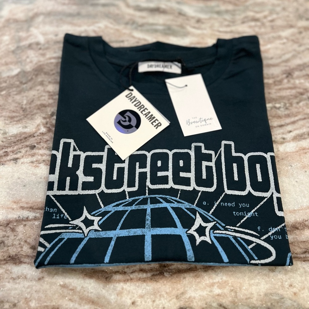 NWT Daydreamer Backstreet Boys Into The Millennium Merch Tee - Picture 2 of 12